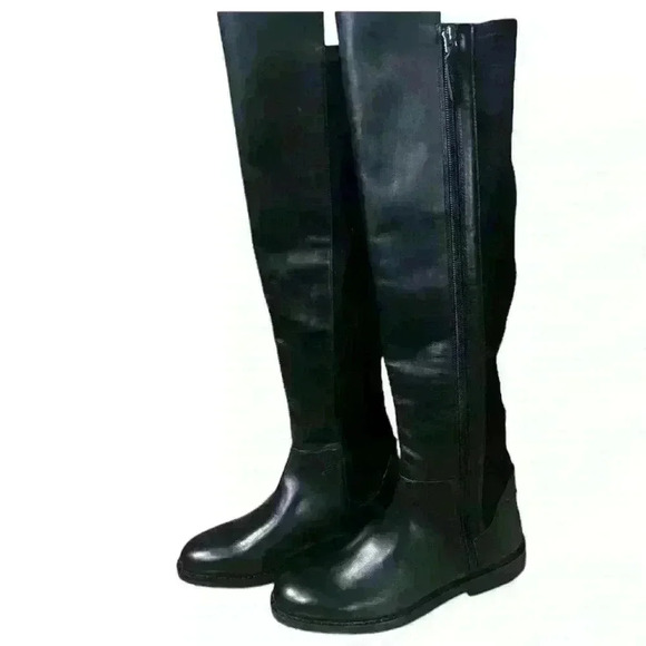 Cole Hahn ladies size 5 B. Never worn. Brand new. Black knee-high leather boots. - Picture 1 of 16